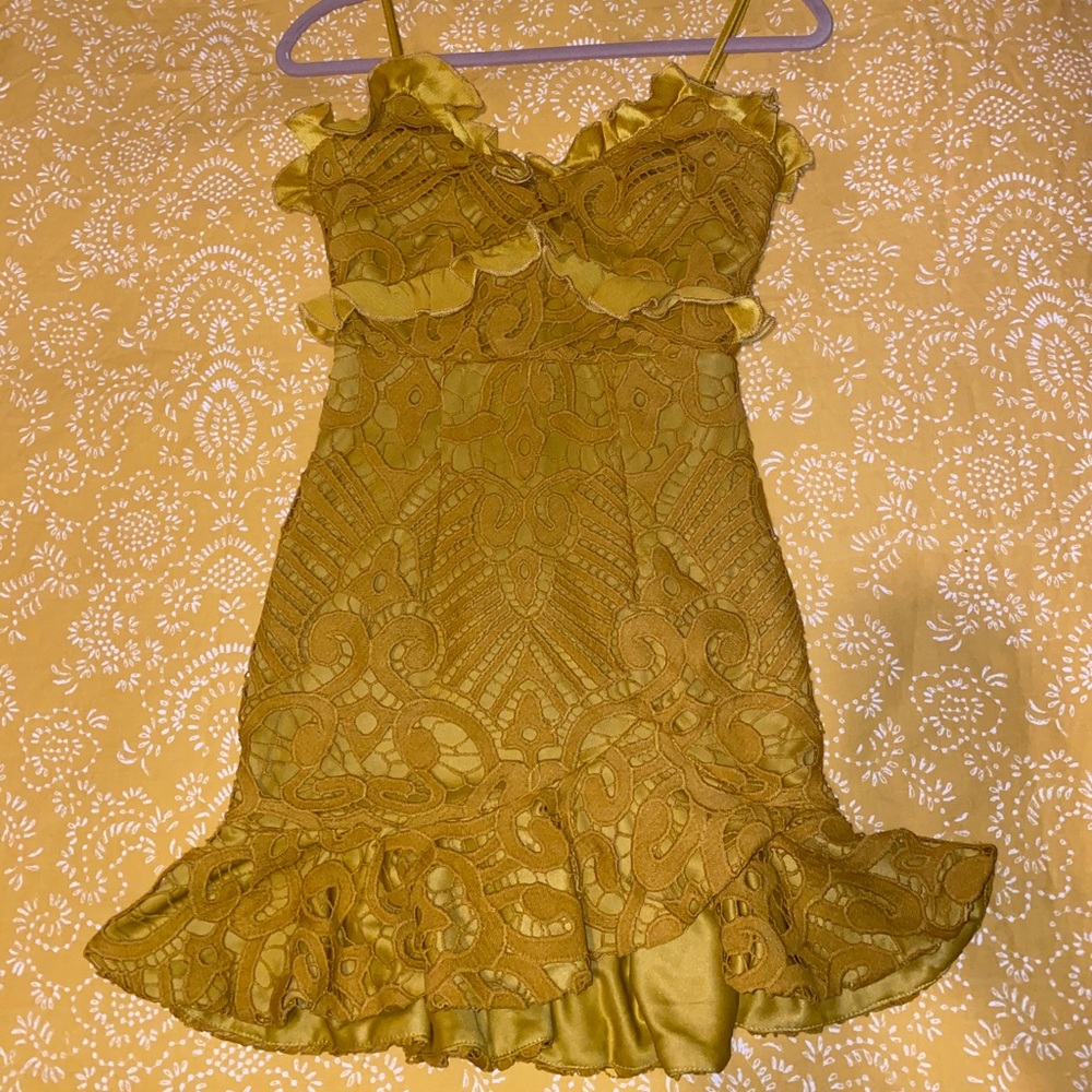 Mustard dress (Hello Molly)